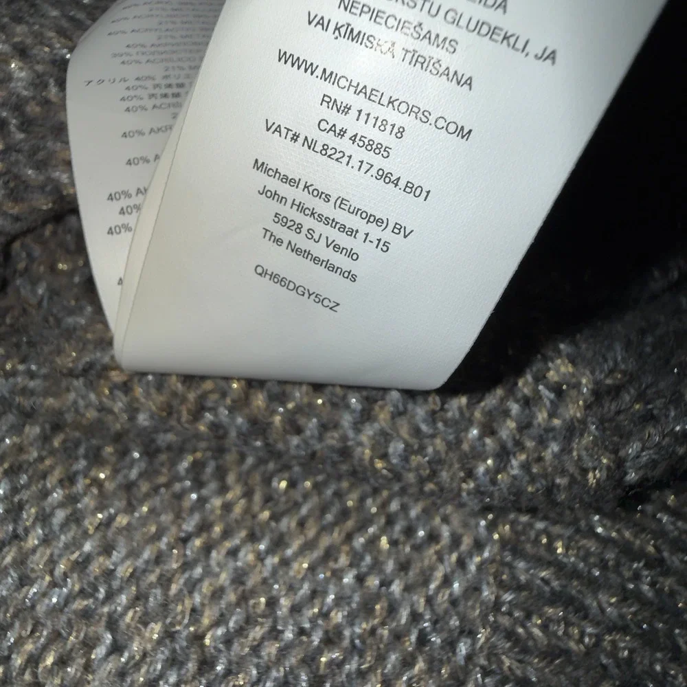 Michael Kors Gray Metallic Cable Knit V Neck‎ Sweater Women's M Neutral Shimmer